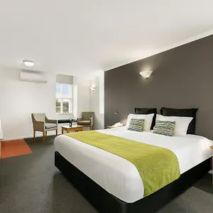 4* Aparthotel Waterfront